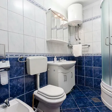 Edi Apartment Split